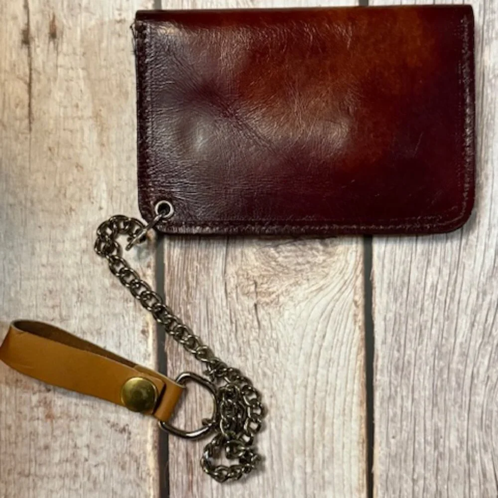 Vintage Tooled Leather Chain Wallet – Western Longhorn Steer Brown (BBL-07) NOS